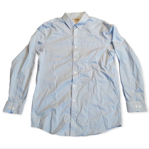 DULUTH Trading Co. Button Down - Picture 1 of 2